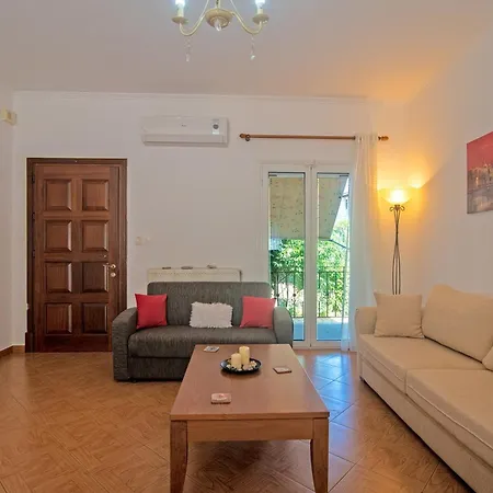 Daire Kallithea House *