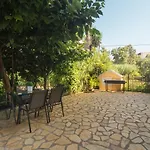 Kallithea House Apartmán *
