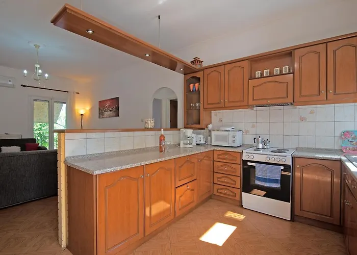 Kallithea House * Corfu (city)