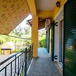 Lägenhet Kallithea House *